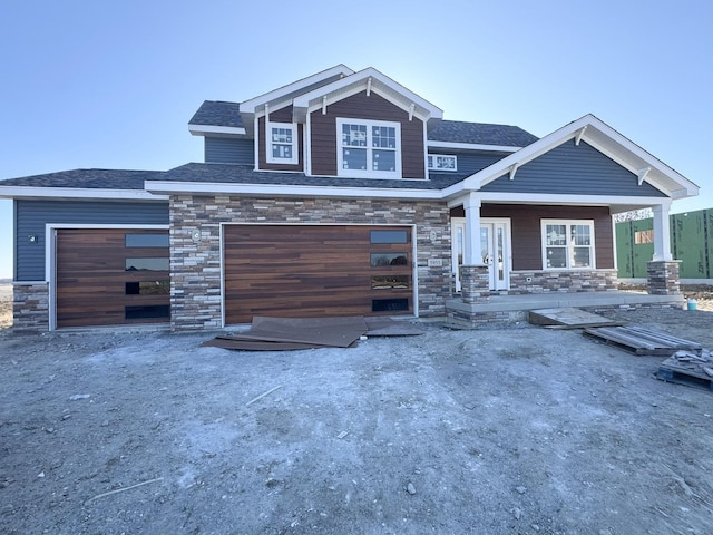 view of front facade with a garage