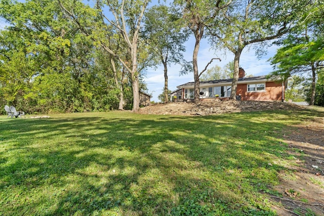 820 Exmoor Rd, Olympia Fields, IL 60461 - view of grassy yard