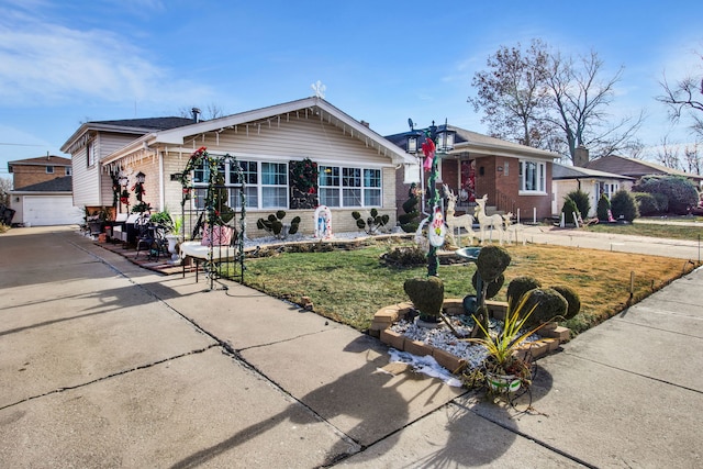 single story home with a front yard