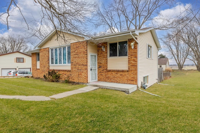 view of front of property with a front lawn