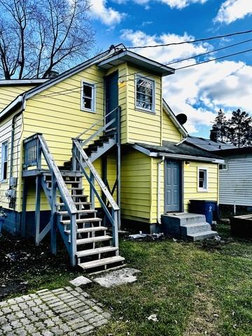 view of rear view of house