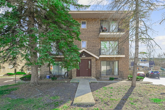 view of townhome / multi-family property