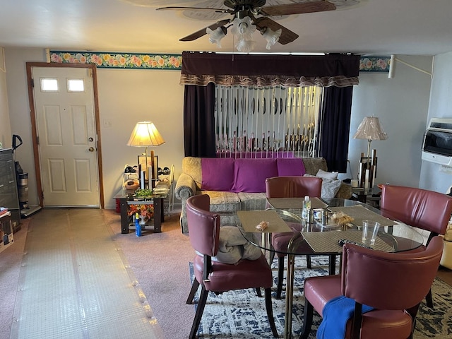 dining area with ceiling fan