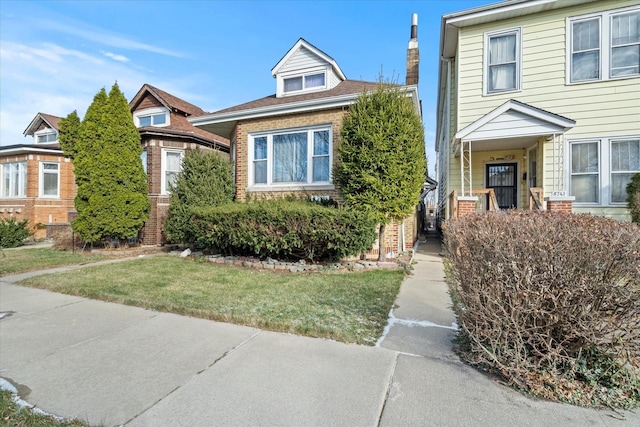 view of front of house with a front yard