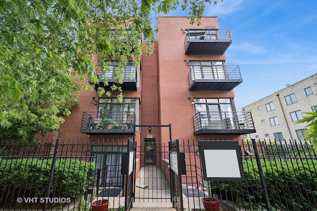 6113 S Kimbark Ave Unit 3N, Chicago, IL 60637 - photo 2