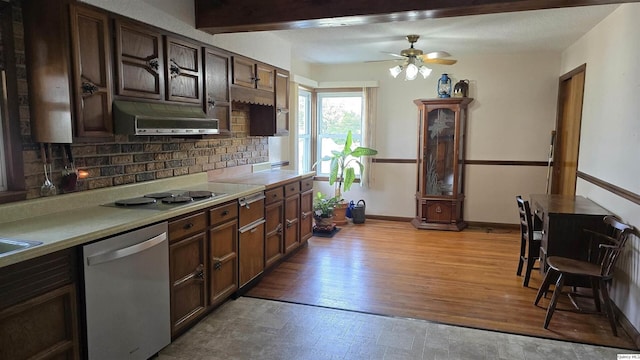 kitchen with ceiling fan, dark brown cabinetry, light hardwood / wood-style floors, decorative backsplash, and stainless steel dishwasher