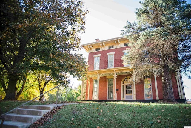 italianate house with a front yard