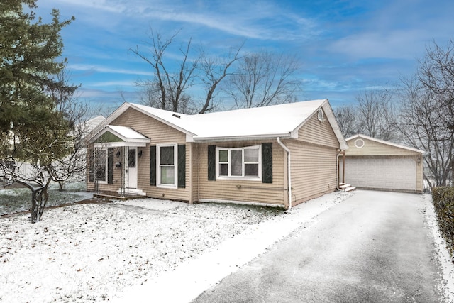 single story home featuring a garage