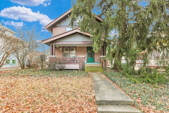 view of front of home featuring a porch