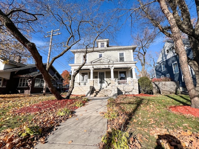 view of front facade with covered porch