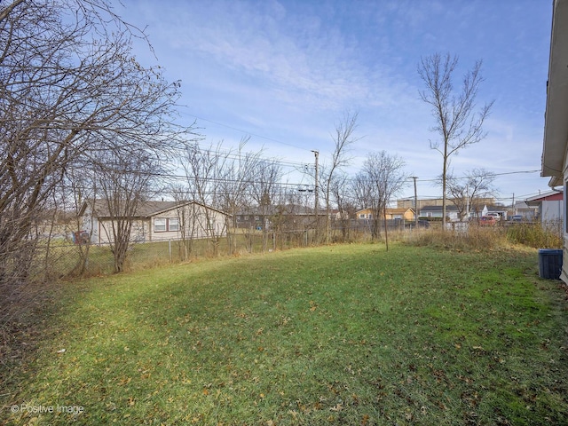 view of yard featuring cooling unit