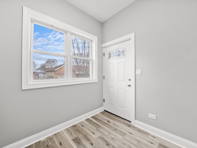 foyer entrance featuring light hardwood / wood-style floors