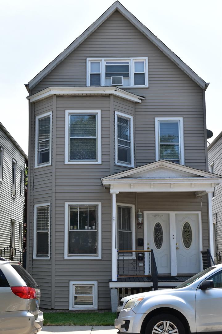 view of front of house with a porch