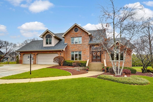 view of front of home featuring a front yard