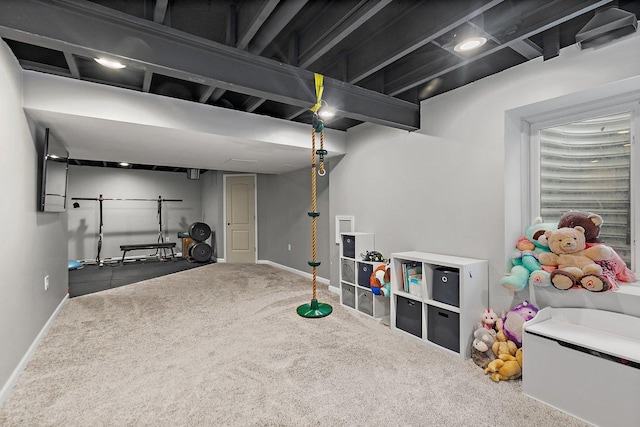 rec room with carpet flooring