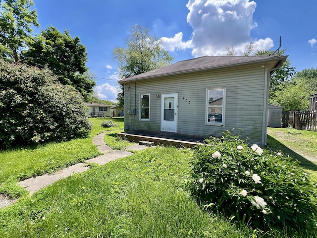 503 W Oliver St, Mansfield, IL 61854 - photo 3