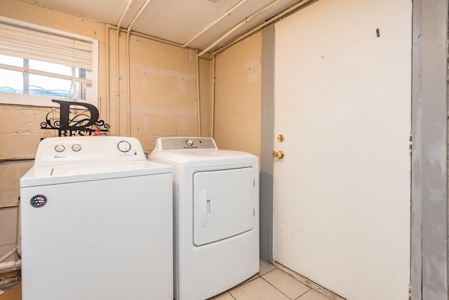 laundry room featuring washer and dryer