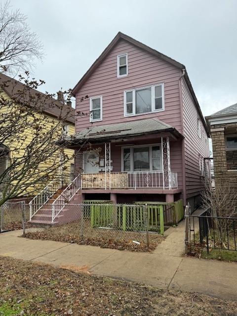 front of property with covered porch