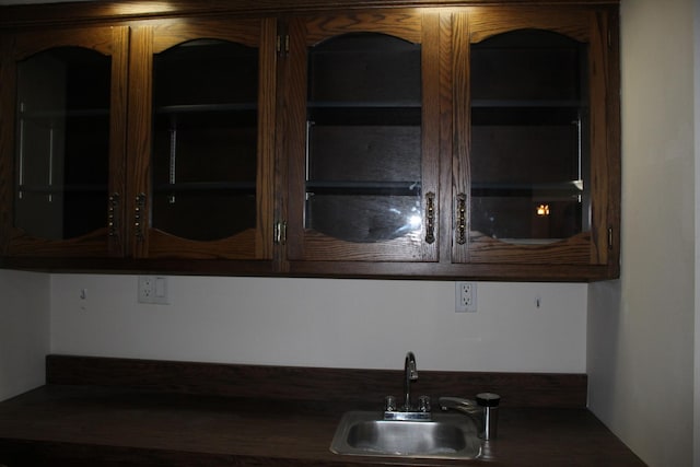 interior details featuring indoor wet bar