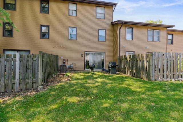 328 Ottawa Dr, Bolingbrook, IL 60440 - view of rear view of property
