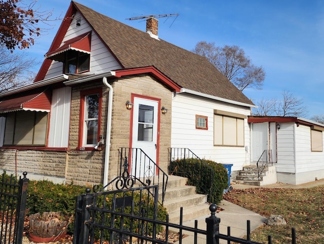 view of front of house