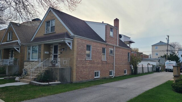 view of side of home