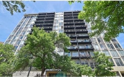450 W Briar Pl Unit 6L, Chicago, IL 60657 - view of building exterior