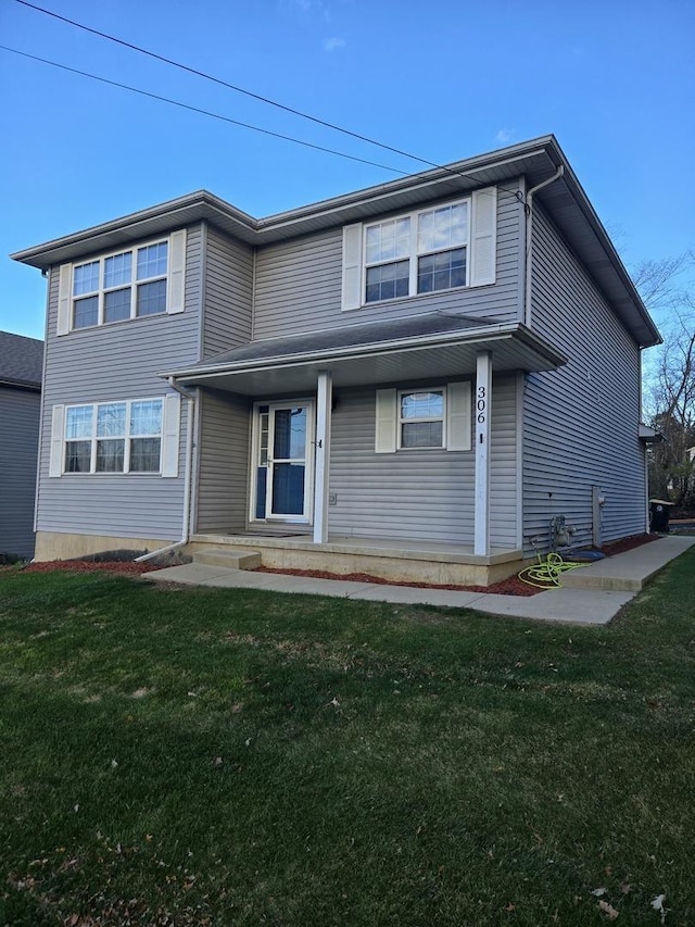 view of front of property with a front yard