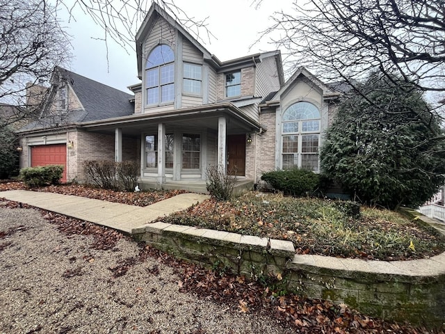 view of front facade featuring a garage