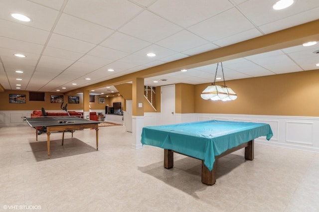 rec room featuring a drop ceiling and billiards