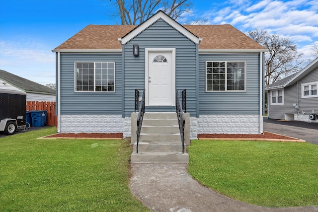 view of front of house with a front yard