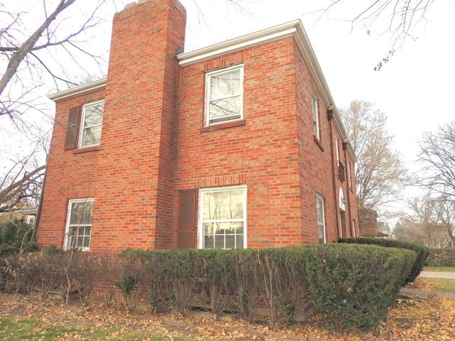 view of home's exterior