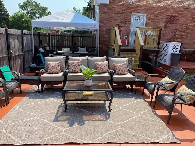 view of patio featuring an outdoor hangout area