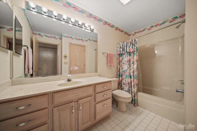 full bathroom featuring tile patterned flooring, vanity, shower / tub combo with curtain, and toilet