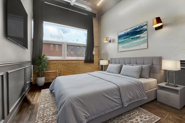 living area with dark hardwood / wood-style floors