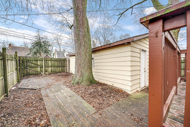 view of yard featuring a wooden deck