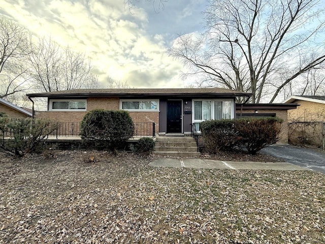 view of front of house