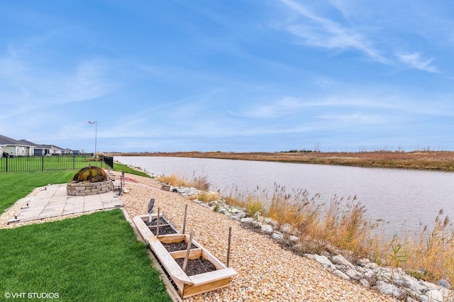 view of water feature