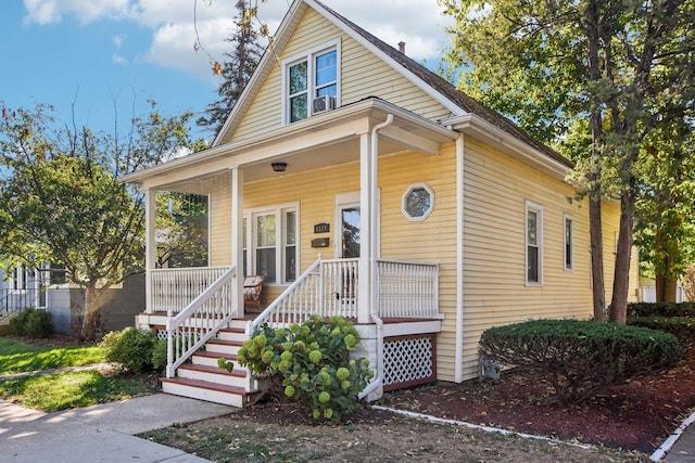 view of front facade featuring a porch