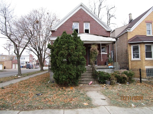 view of front facade