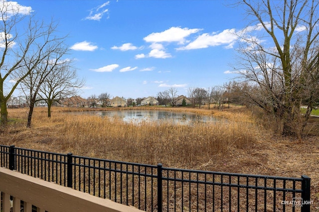 view of yard featuring a water view