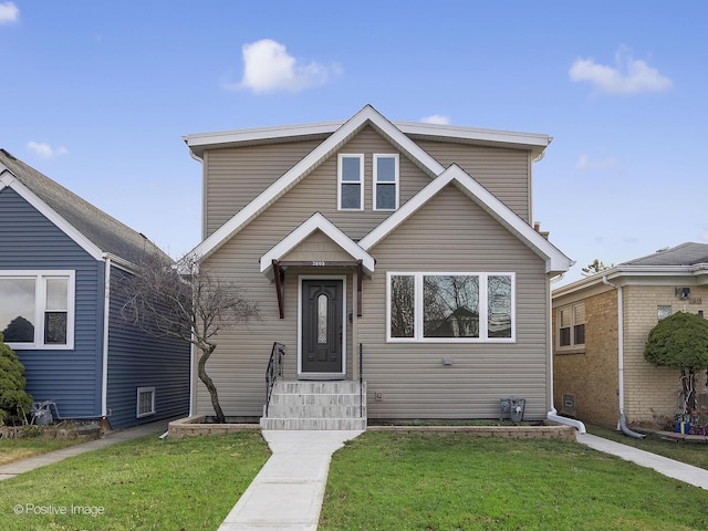 view of front of property with a front yard