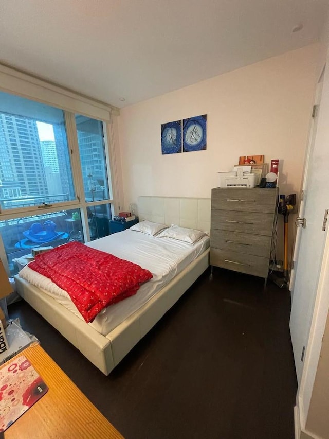505 N Mcclurg Ct Unit 1101, Chicago, IL 60611 - bedroom with dark wood-style floors