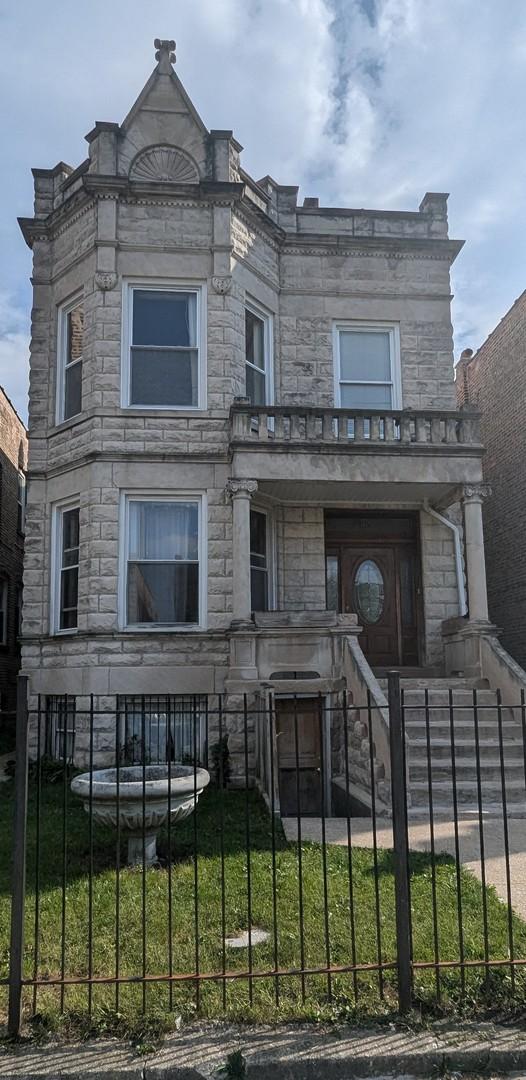 4047 W 21st St, Chicago, IL 60623 - photo 2