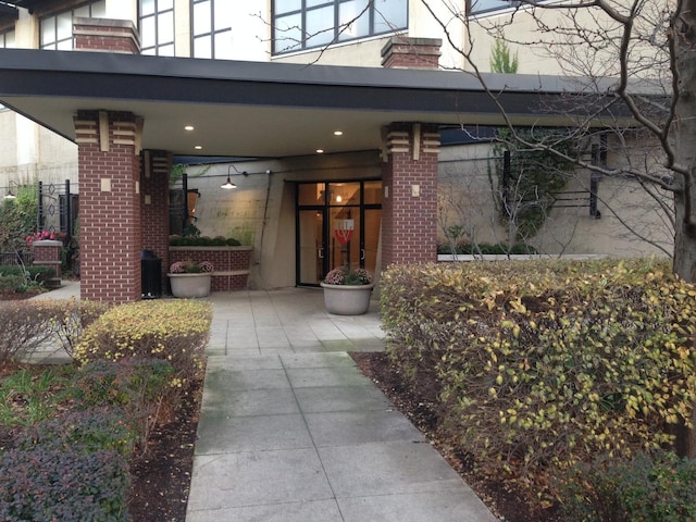1525 S Sangamon St Unit 317P, Chicago, IL 60608 - entrance to property with brick siding and a chimney