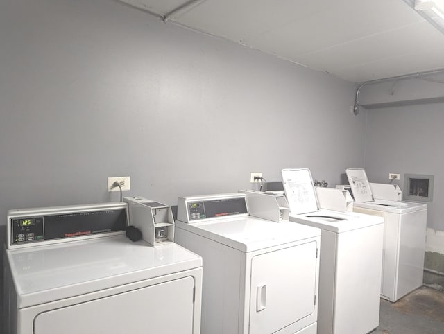 laundry room featuring washer and dryer