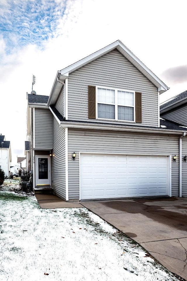 view of front facade with a garage