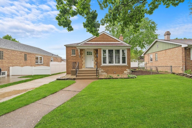 view of front of house with a front yard