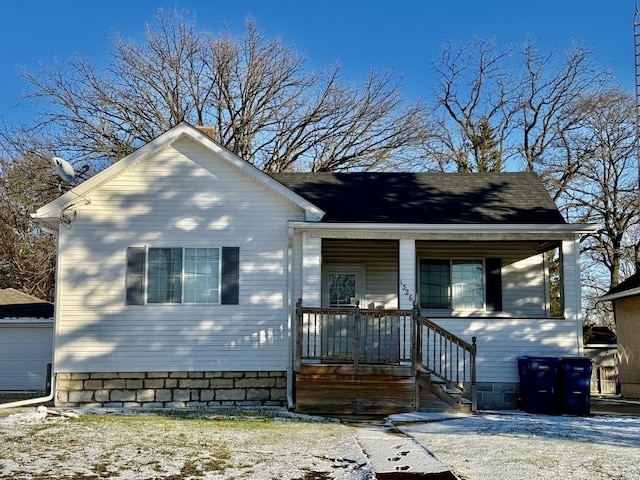 view of front of home with covered porch