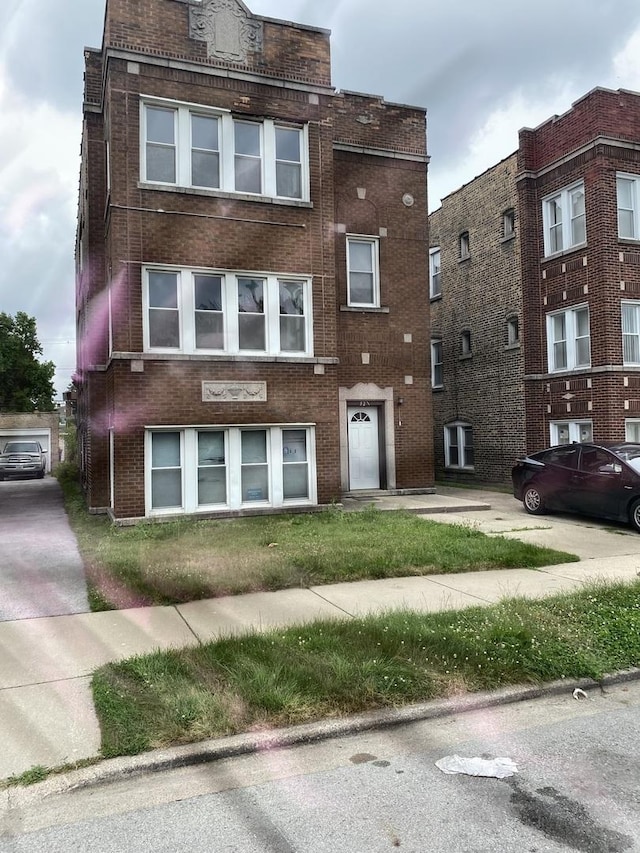 321 Memorial Dr, Calumet City, IL 60409 - view of front of property